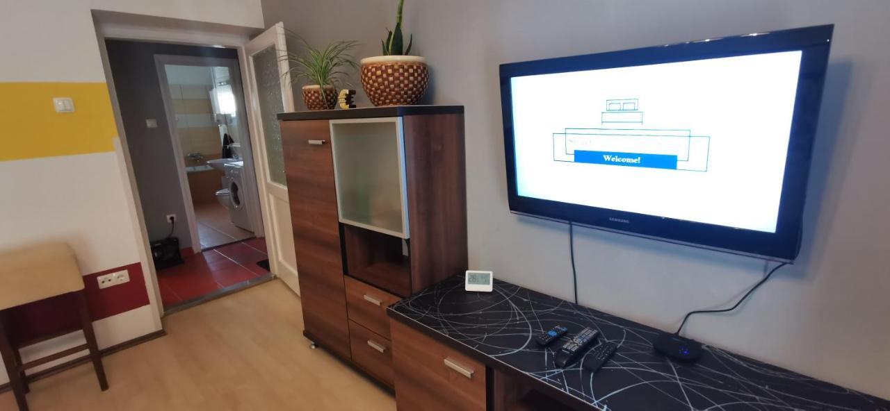 Smart Business Apartman Miskolc Exterior foto