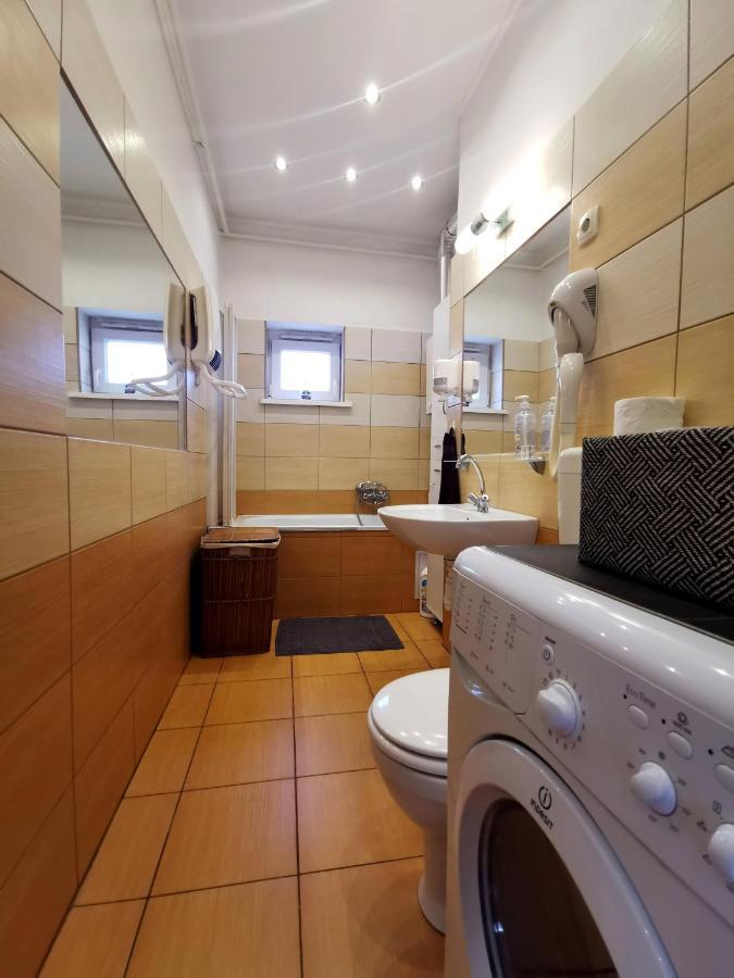 Smart Business Apartman Miskolc Exterior foto